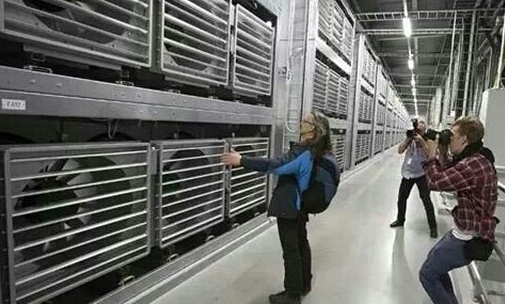 岁末盘点：香港服务器和美国服务器应该怎么选择？