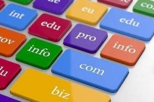 com域名和精品vip域名哪个好