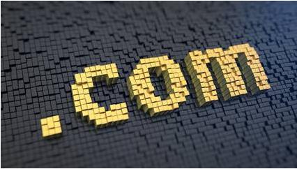 com域名多少钱一年