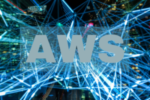 AWS日本服务器免费吗