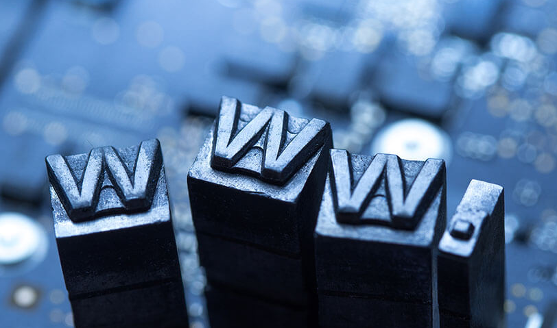 网站域名com和io有什么区别