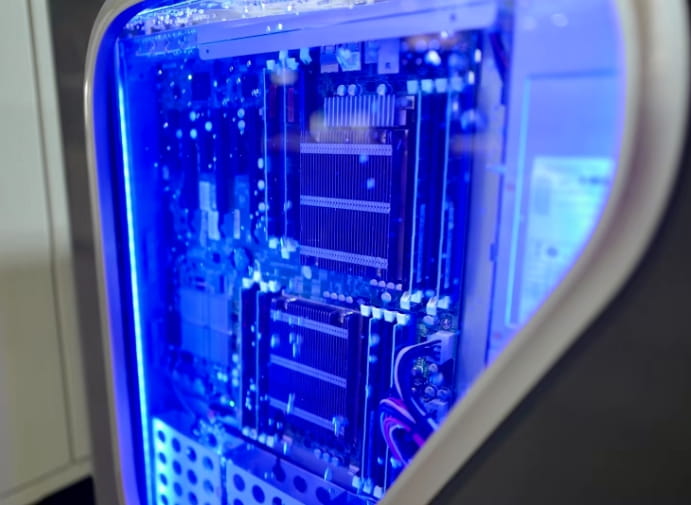 液冷服务器
